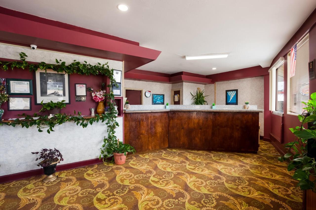 Knights Inn Fayetteville - Fort Bragg Exterior foto
