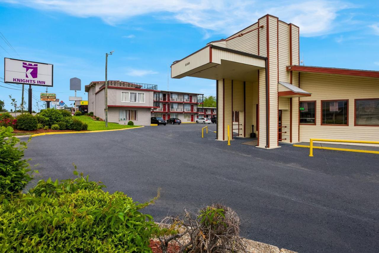 Knights Inn Fayetteville - Fort Bragg Exterior foto